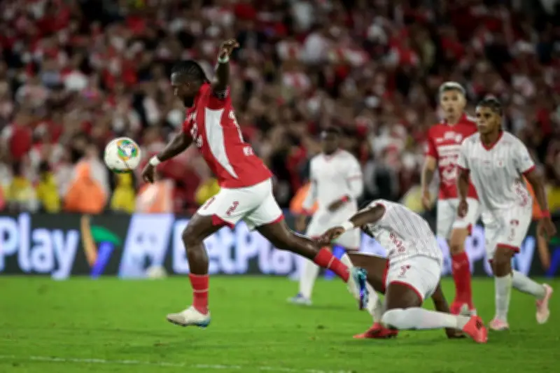 Santa Fe golea 4-0 a América y avanza a semifinales de la Liga BetPlay