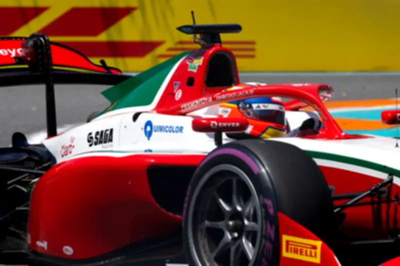 Sebastián Montoya suma puntos en Miami con remontada en F2
