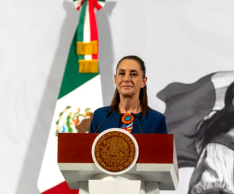 Sheinbaum presenta plan para atraer inversiones ante estancamiento económico