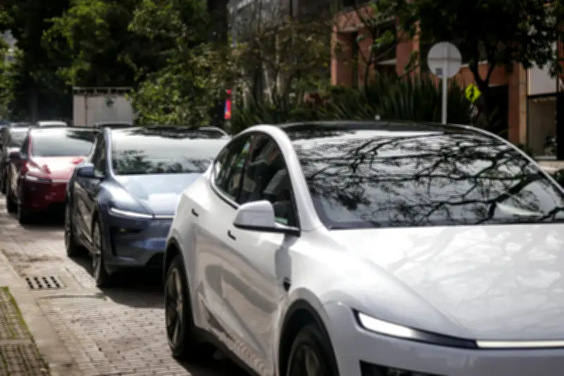 SIC ordena a Tesla Colombia mejorar prácticas comerciales por retrasos