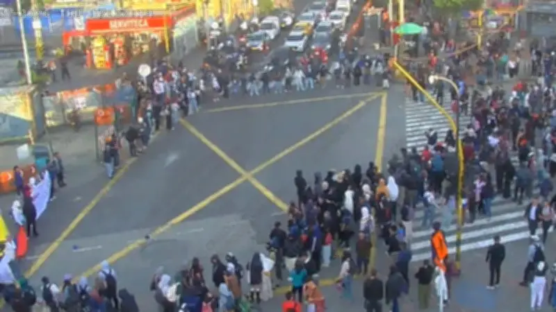 Siete estaciones de TransMilenio cerradas por protestas en Bogotá
