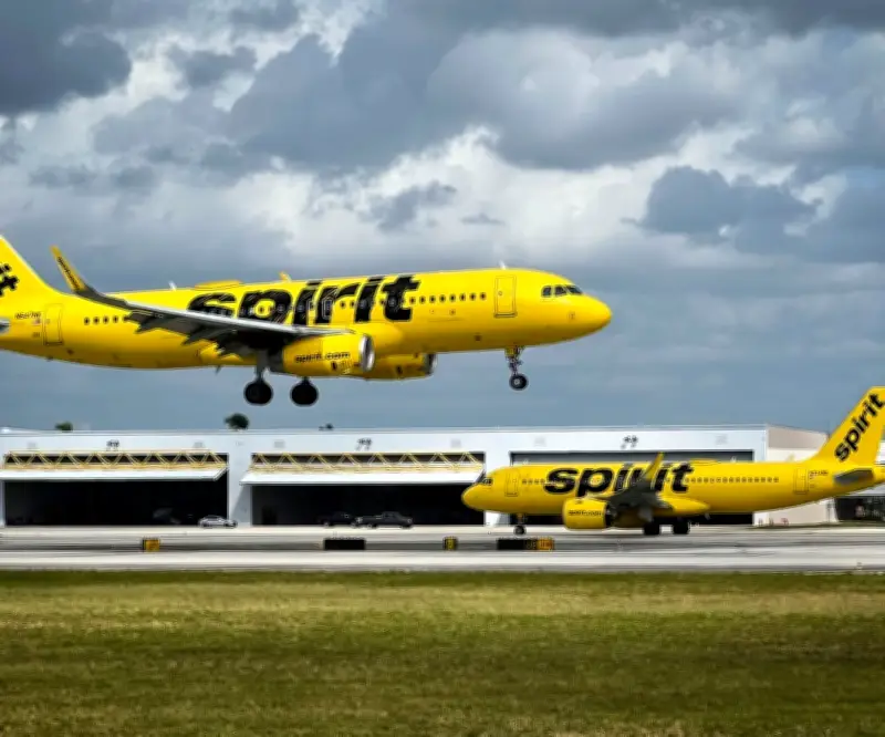 Spirit se prepara para el cierre mientras Trump presenta oferta final de rescate
