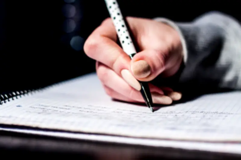 Talleres gratuitos de escritura del Idartes en Bogotá para todas las edades