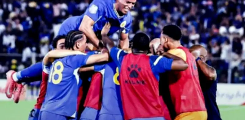 Turbulencia en Curazao: renuncia su DT a un mes del Mundial