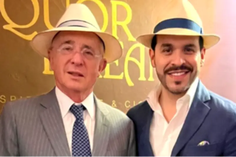Uribe evita responder si apoyaría a De La Espriella en segunda vuelta