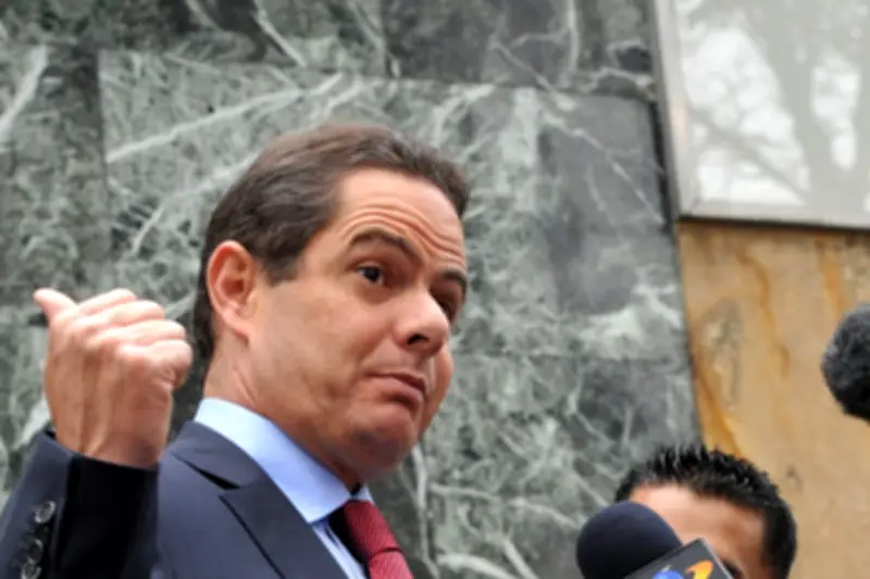 Vargas Lleras se arrepintió toda la vida por el famoso coscorrón