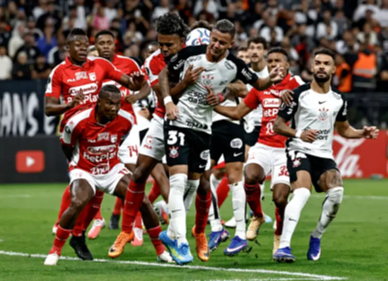 Video revela que arquero de Corinthians no provocó a Santa Fe