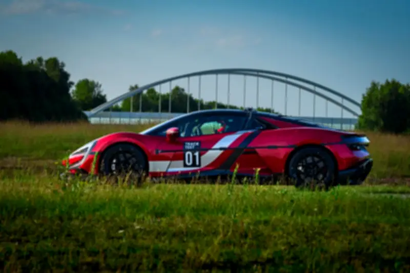 Yangwang U9 Xtreme: el carro más rápido del mundo con 496 km/h