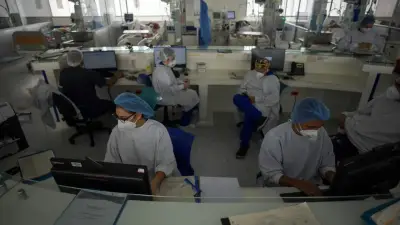 Académicos alertan sobre crisis del sistema de salud en Colombia