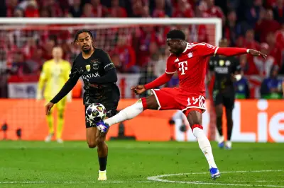 Alphonso Davies sufre lesión en isquiotibial a un mes del Mundial