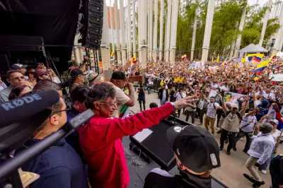 Colombia adopta política laboral a 10 años con inversión de $1,82 billones