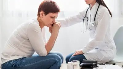 Crisis de salud en Colombia: sistema en coma y sociedad anestesiada, según experto