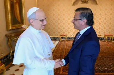 Encuentro histórico entre el papa León XIV y Gustavo Petro