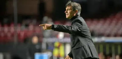 Fabián Bustos se pronuncia tras penalti fallado de Contreras en Millonarios vs São Paulo