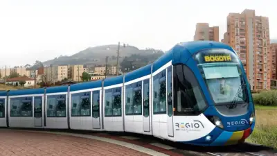 Gobierno y Cundinamarca firman cierre financiero del Regiotram del Norte