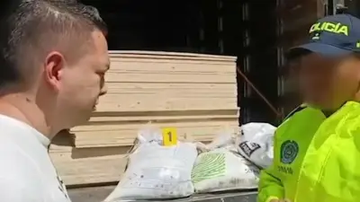 Incautan explosivos en Bogotá y Medellín a días de elecciones