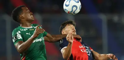 Jhon Arias en crisis en Palmeiras: críticas y el Mundial en la mira