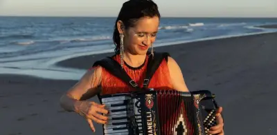 Julieta Venegas: 'Norteña', el álbum que sanó su relación familiar