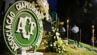 Justicia brasileña responsabiliza a Chapecoense por tragedia aérea de 2016