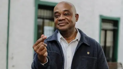 Luis Gilberto Murillo renunciaría a candidatura presidencial para apoyar a Iván Cepeda