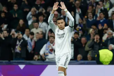 Mbappé lanza un 'Hala Madrid' tras perder la Liga ante el Barça