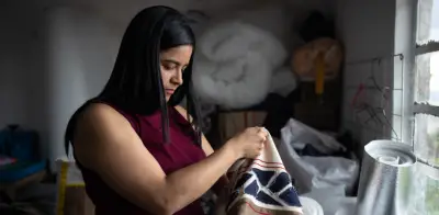 Mujeres lideran la moda circular masiva en Colombia con desfile y pasaporte digital