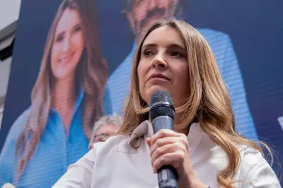 Paloma Valencia denuncia hackeo de su celular en plena campaña presidencial