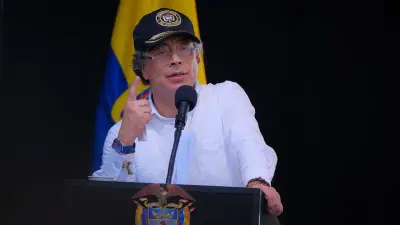 Petro cita a autoridades electorales por software de votación