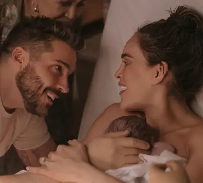 Sara Corrales y Damián Pasquini presentan a su hija Mila