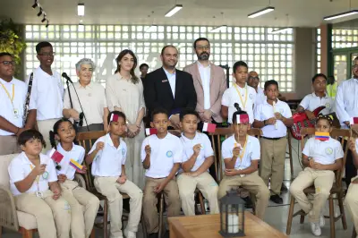 Shakira y Education Above All amplían 'Todos al Cole' en Cartagena