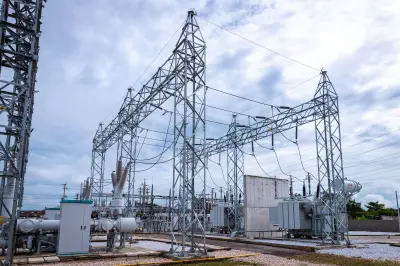 Subida de precios de energía en bolsa: ¿afectará su factura de luz?