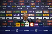 Ancelotti: Neymar jugará si lo merece; no quiero estrellas en Brasil