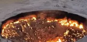Así se apaga la 'Puerta del Infierno': cráter en Turkmenistán se extingue