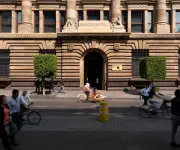 Banxico recorta tasa a 6,5% y sugiere fin del ciclo de flexibilización