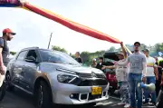 Bloqueos en la Autopista del Café: protesta por concesión y peajes