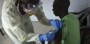 Ébola: OMS alerta por rápida propagación del brote en RD Congo