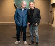 Carlos Salas presenta 'Vislumbres, desde lo profundo del taller' en la Galería Baobab