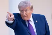 Casi medio millón de migrantes DACA en riesgo por políticas de Trump