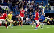 Chelsea sufre derrota 1-3 ante Nottingham Forest y se aleja de Champions