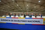 CNE formula cargos a Invamer por presuntas irregularidades en encuesta