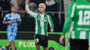 'Cucho' Hernández anota con Betis y presiona para ir al Mundial 2026