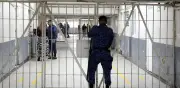 Defensoría alerta: menos del 60% de reclusos en Colombia tiene cama propia