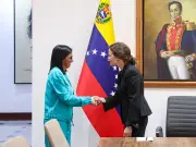 Delcy Rodríguez se reúne con el Banco Mundial para atraer inversiones a Venezuela