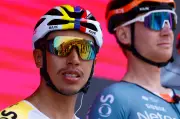 Egan Bernal se mantiene en el top 10 del Giro de Italia 2026 tras la etapa 6