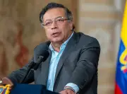 Externado cierra puerta a Petro: no sería ni portero, dice Bejarano