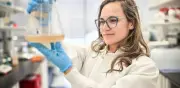 Ingeniera colombiana crea cacao en laboratorio y gana premio Edison