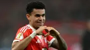 Luis Díaz y Bayern buscan remontada ante PSG en Champions