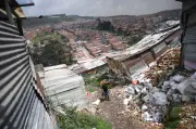 Mafias del suelo operan sin control en Bogotá: 18.000 predios en riesgo