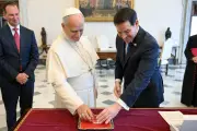 Marco Rubio se reúne con el papa León XIV en medio de tensiones bilaterales