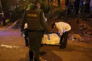 Mujer hallada muerta en Caquetá: dos policías bajo investigación